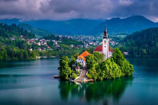 You Can Move To One Of The Safest Countries In Europe, Full Of Emerald Lakes And Fairytale Castles With This New Visa