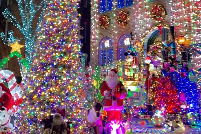 This Brooklyn Home Is Decorated For Every Holiday Of The Year — And The Christmas Display Is The Stuff Of Legends