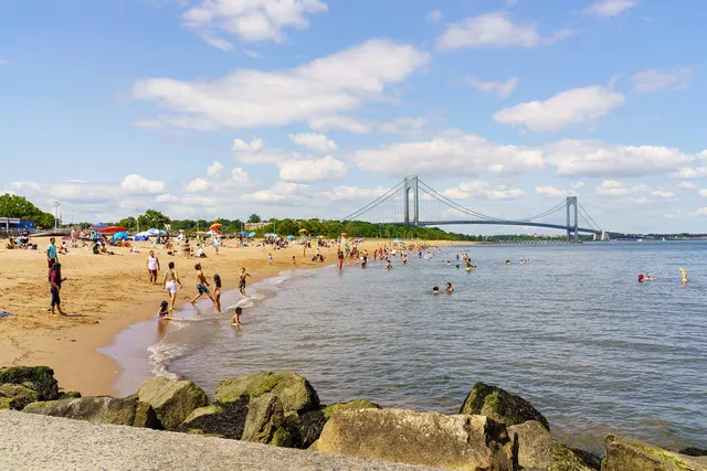 This Underrated Staten Island Beach Was Just Named One of NYC’s Best — But You’ve Got Less Than 2 Weeks Left to Visit