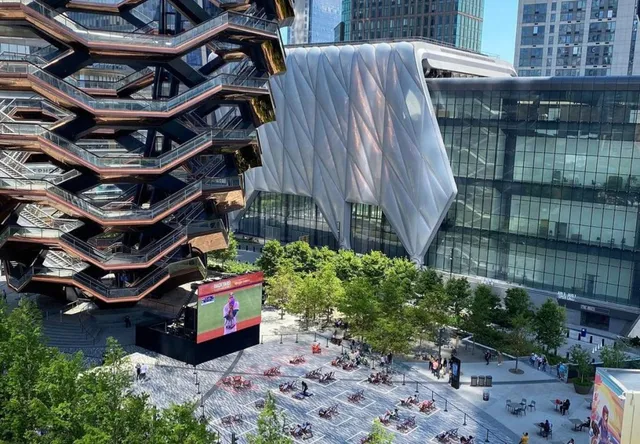 This 30-Foot Outdoor Screen In NYC Is Hosting Free Summer Watch Parties For The Season’s Biggest Sports Events