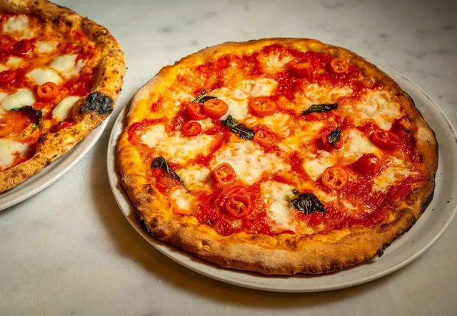 This Midtown Pizzeria Was Just Ranked Top 10 in the U.S.—Thanks to Its Signature “Fried Pizza”