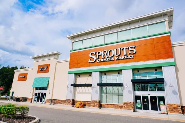 Sprouts Farmers Market Extends Its Rewards Program To L.A. — And Opens 20 In-Store Cafés Across SoCal