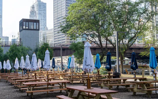 Chicago’s Riverwalk Turns Into a Fall Festival With Hayrides, Donuts, and Live Music