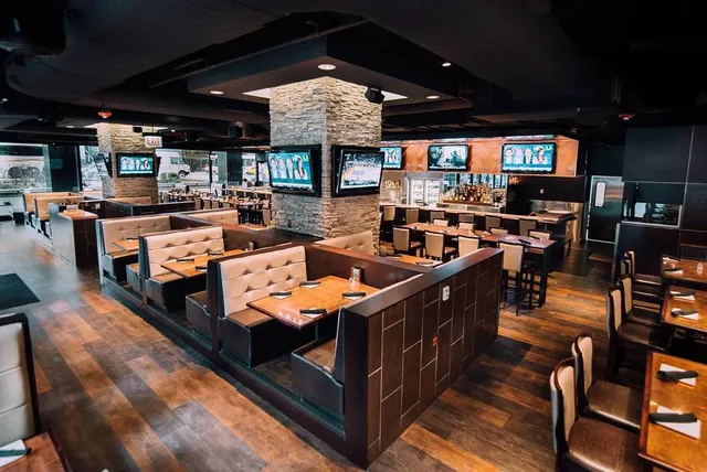 Bears vs. Rams Divisional Playoff Tickets Are Soaring Past $500—But You Can Join These Chicago Watch Parties for Free