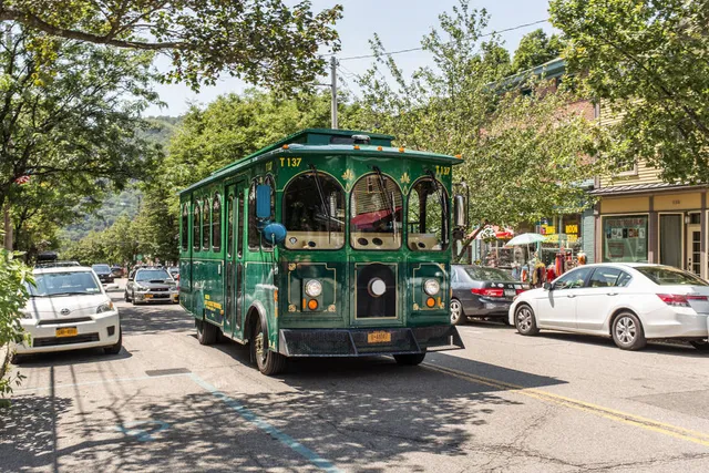 This Charming Hudson Valley Town Has a Historic Trolley That Lets You Explore Shops, Parks & the Waterfront for Only $2