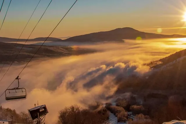 One Of New York’s Best Ski Resorts Is Just A Short, Scenic Drive From NYC – With A 1,000 Foot Snow Tubing Hill, Cozy Après Ski Options, A 3,200-Foot Summit And More