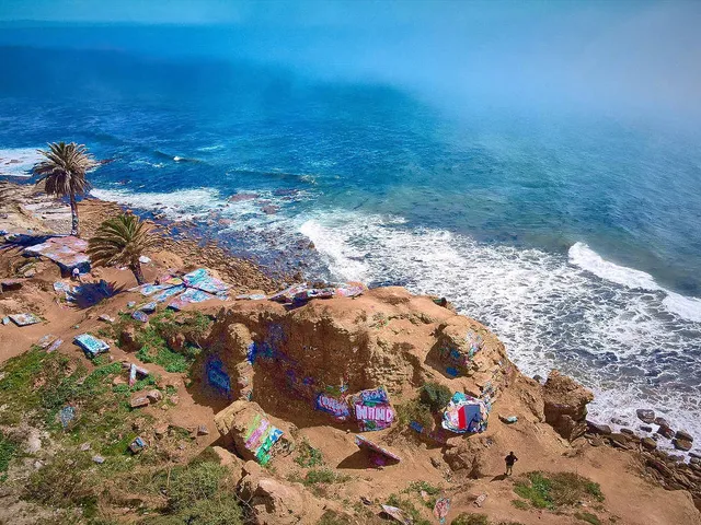 Only 35 Minutes From Downtown LA, This Eerie ‘Sunken City’ Is A Mysterious, Graffiti-Covered Ruin Of A 1920s Neighborhood