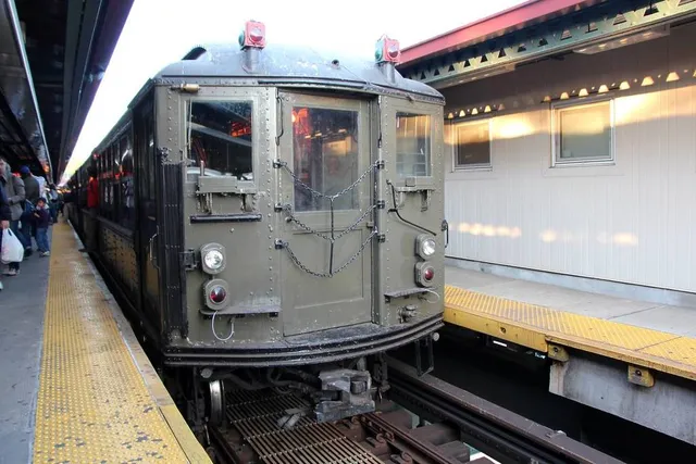 Explore Woodlawn Cemetery’s “Gilded Age Grandeur” On A Nostalgia Train Ride This Fall — Tickets Go On Sale This Week