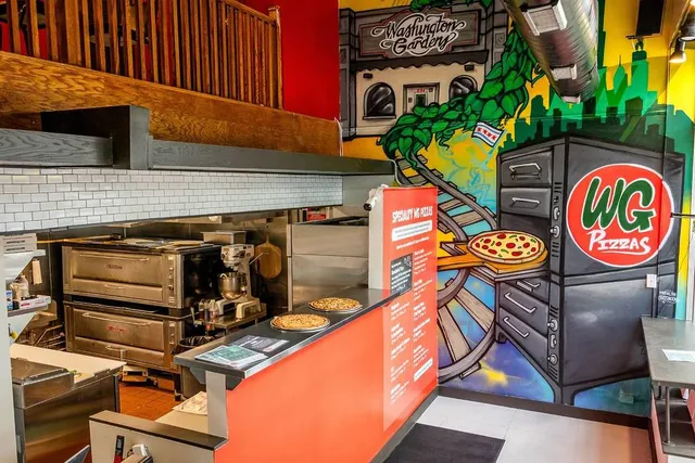 After 93 Years, This Beloved Suburban Pizza Spot Is Coming To Chicago