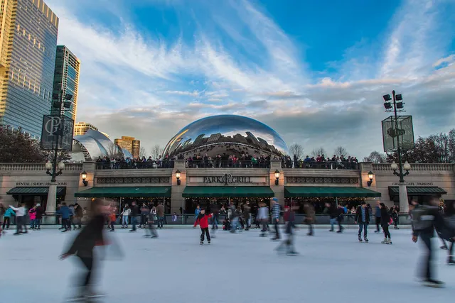 Chicago Ice Skating: Your Complete Guide to Rinks & 2025 Season Opening Times