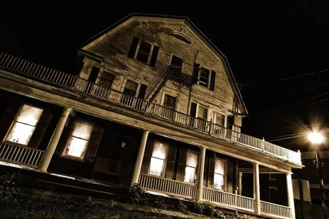 This Haunted 180-Year-Old Upstate NY Hotel Offers Overnight Ghost Hunts — And It’s Just 2 Hours From NYC