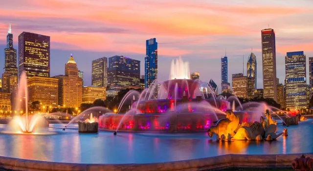 This Weekend in Chicago Is Your Last Chance to See the Buckingham Fountain Display Until 2026