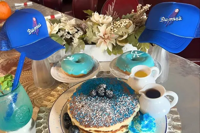 These L.A. Bars And Restaurants Are Serving Up Special Dodgers Deals For The World Series