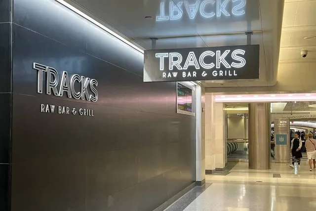 NYC’s Beloved Tracks Bar Just Opened A Brand New Spot In Grand Central Madison