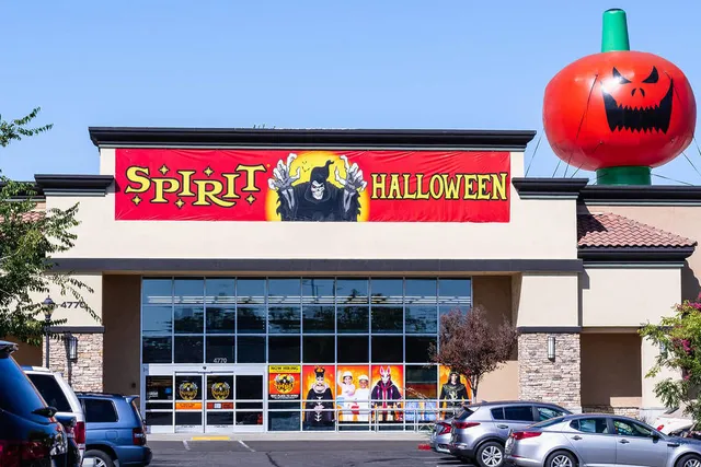 Spirit Halloween Reopens 1,500 Costume Stores In North America For 2025 — Including 50 In Los Angeles