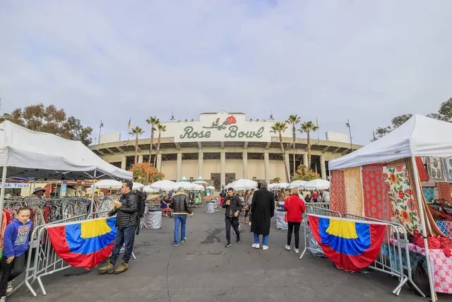 One Of The World’s Largest Flea Markets Draws 20,000 People Each Month In L.A. County — Featuring 2,500+ Vendors