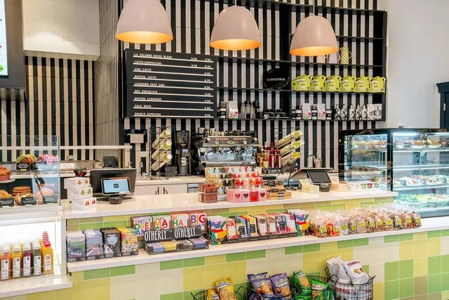 Forget The Grocery Store: Here Are Amazing Bakeries Serving Chicago’s Best Holiday Pies