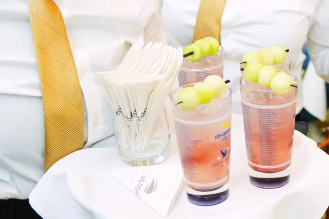 6 NYC Bars Where You Can Sip The Honey Deuce Without A US Open Ticket