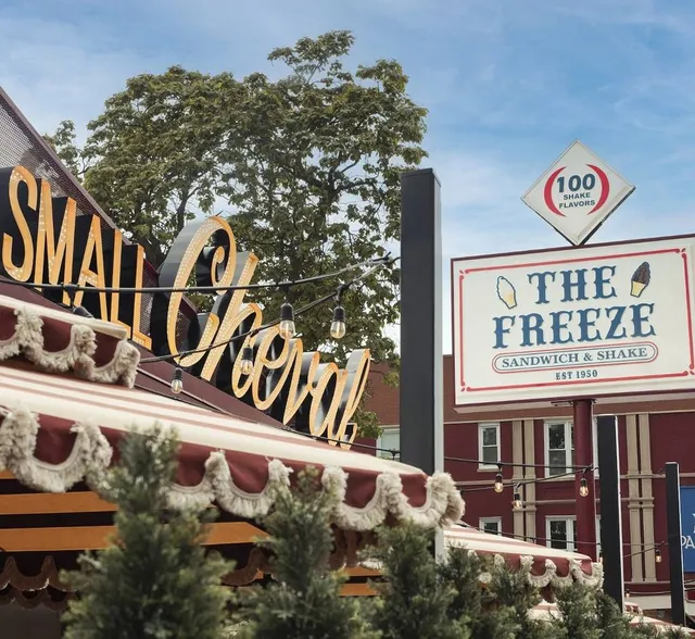 Small Cheval Opens at Former “The Freeze” Location in Logan Square