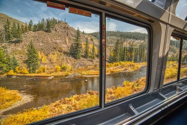 The Longest Train Ride in the US Starts in Chicago—It’sOne of the Most Beautiful Trips in all of North America