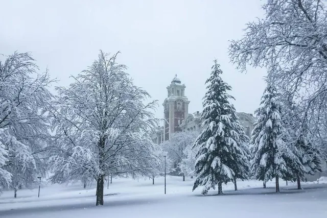 This Snowy City In Upstate NY Is The ‘Snow Capital of America’ — Known For 10 Feet Of Annual Snow And Lake-Effect Storms