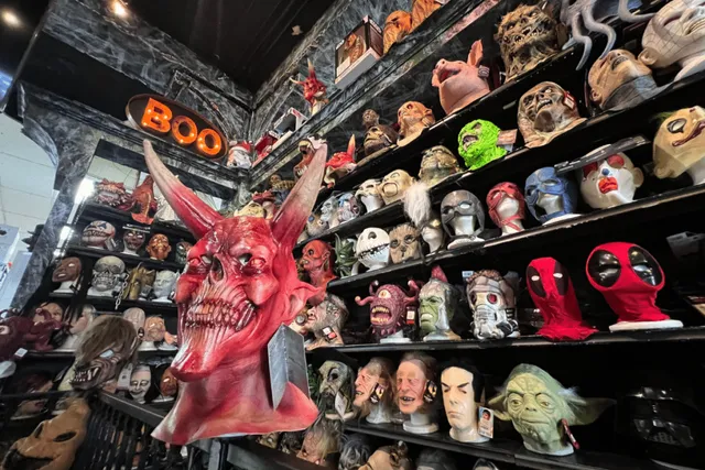 10 Best Halloween Shops And Vintage Stores In L.A. To Score Your Perfect Last Minute Costume