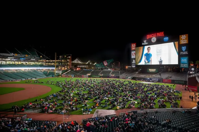 Watch A Screening Of The Hit Film “Superman” At Oracle Park This September