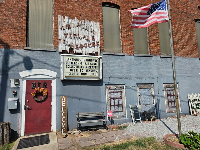 American Vintage Warehouse