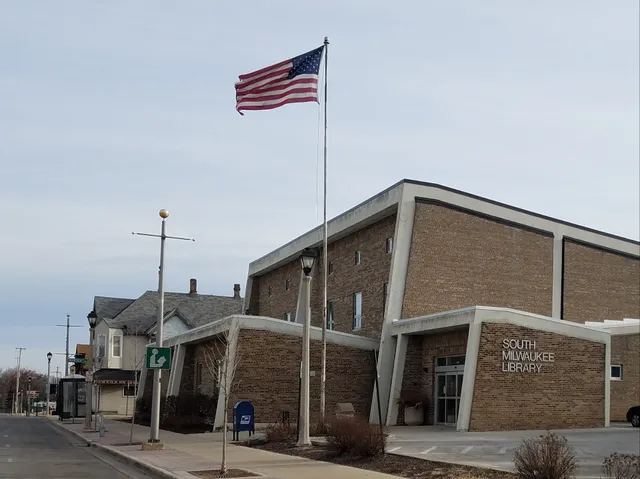 South Milwaukee Public Library