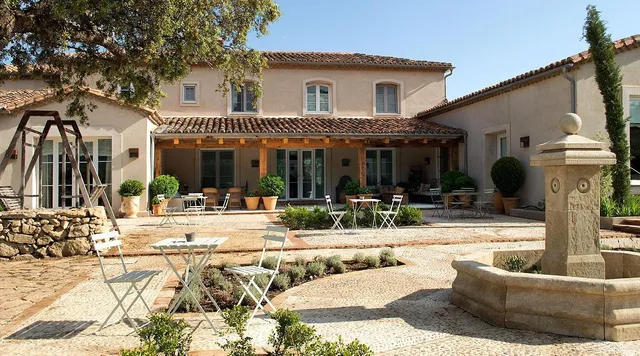 La Casa de Los Tomillares