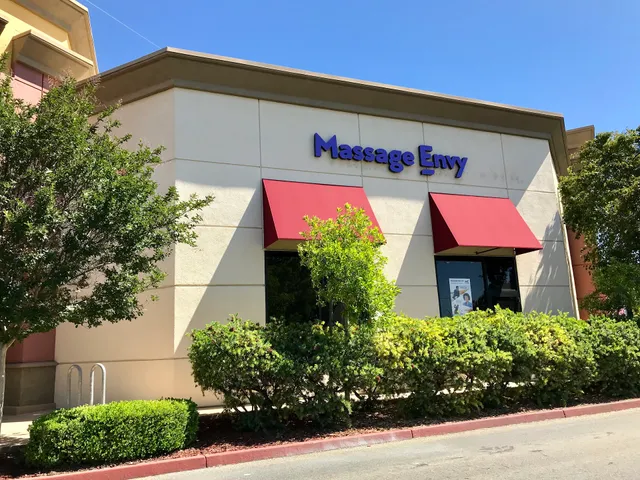 Massage Envy