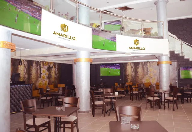 Amarillo : Café & Restaurant