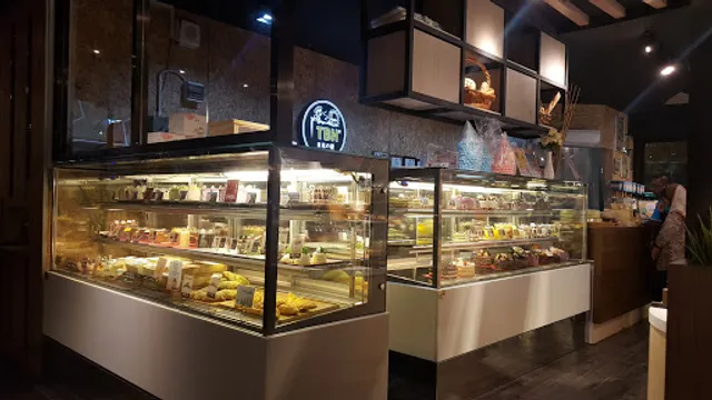 TBH The Baker's Hut (Manjung Branch)