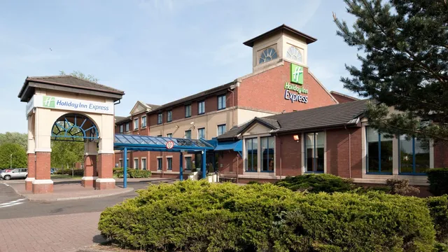 Holiday Inn Express Strathclyde Park M74, JCT.5 by IHG