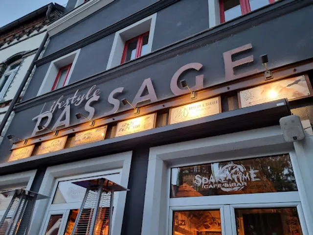 Spare Time - Café & Bar