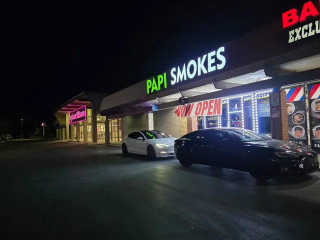 Papi Smokes