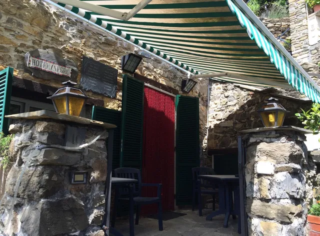 Hotel Negro