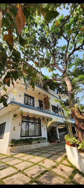 Blue Jay Guest house