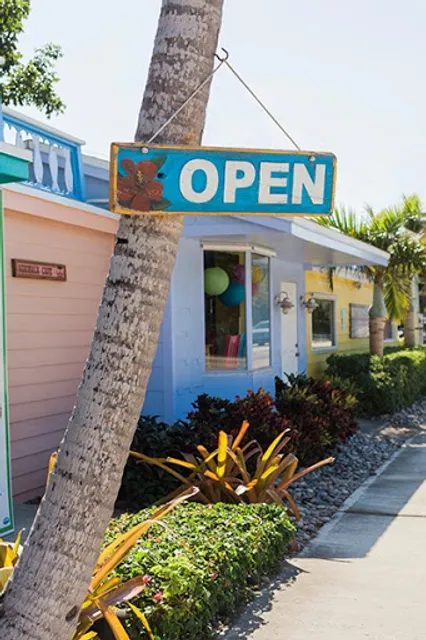 Midway Cafe & Coffee Bar