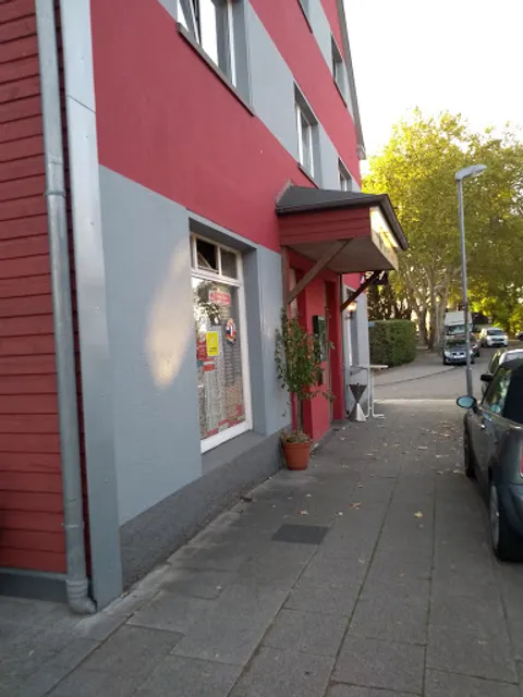 PizzaTaxi Funghi Essen