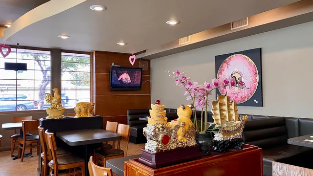 Thai Dishes Restaurant