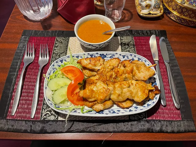 Restaurant Charoen Porn