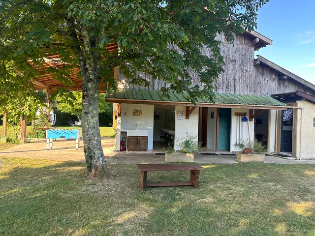 Camping Aire Naturelle Le Frezat