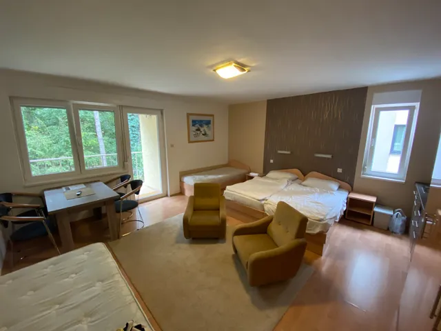 BalatonAir Guest House