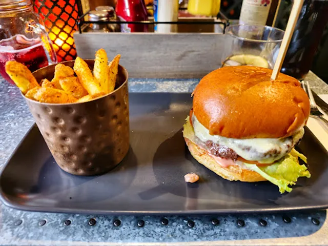 Flipside Gastro Burgers - Broadway, Cotswolds