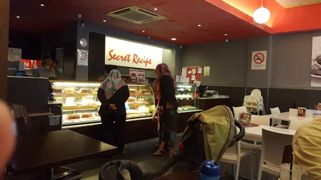 Secret Recipe Kota Kemuning