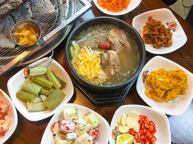 땀띤식당(Tâm Tình Restaurant)