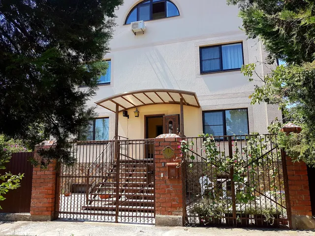 Guest House Zolotaya Gavan