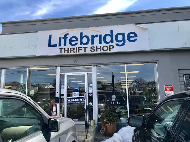 Lifebridge Thrift Store