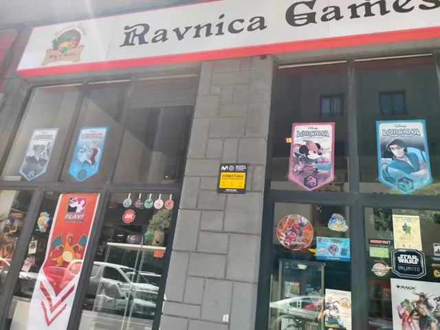 Tienda de Juegos de Cartas y Minaturas - RAVNICA GAMES